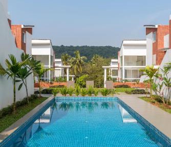 El Tesoro by The Blue Kite - 2BHK Elegant Serviced Apartments in Siolim with Pool, Kitchen, Wi-fi & 10 mins Drive to Assagao in Mapusa