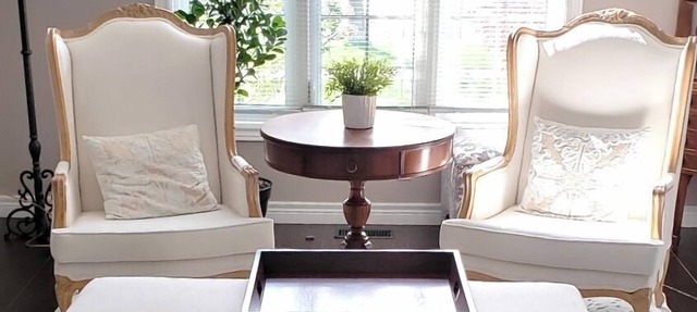 Elegance, warmth and quietude set alongside the lush Lake Margaret Trails. in St. Thomas