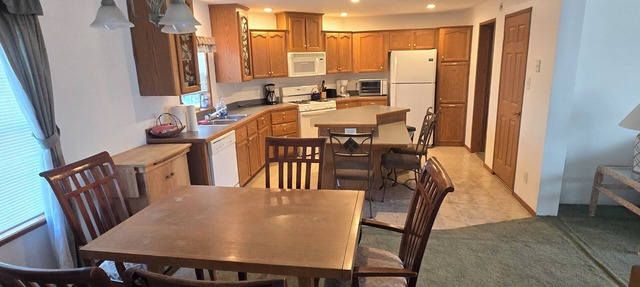 Enjoyable 4-bedroom house in the country with WiFi in West Leyden,NY tug hill in West Leyden