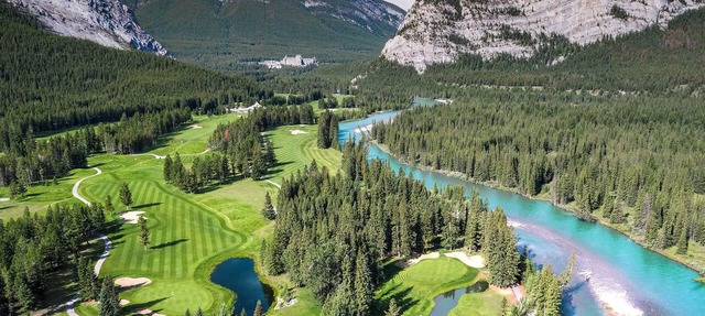 Fairmont Banff Springs in Banff