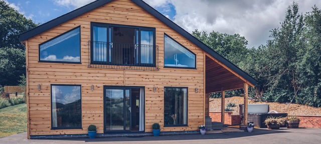 Fern at Harp Meadow - Three Bedroom House, Sleeps 6 in Presteigne