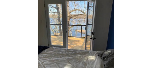 Four Season Family Cottage on Beech Lake in Algonquin Highlands