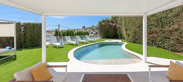 GIUSEPPE - Villa with a pool, hot tub, and beautiful in Benalmádena