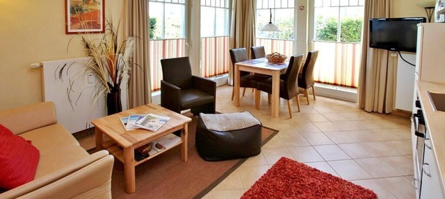 Hübsche Ferienwohnung an der Ostsee mit Terrasse, Saunabereich und Pool im Haus! in Ostseebad Kühlungsborn