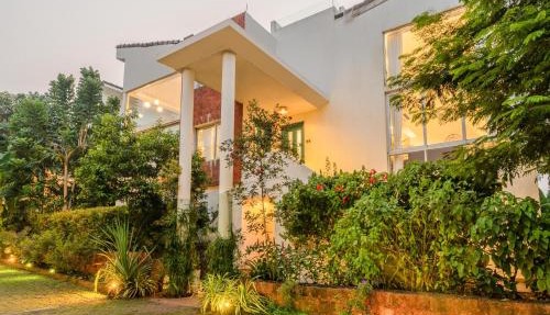 HideAway 2BHK Duplex Villa, North Goa (STU) in Mapusa