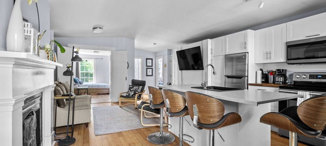 Historic 2 bedroom central down town location near waterfront - #3 in Halifax