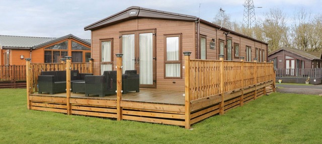 HUDSON'S HIDEAWAY, pet friendly in South Lakeland Leisure Village in Carnforth
