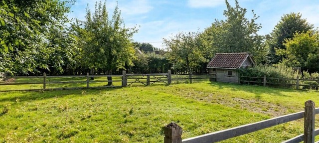 Huswell - Authentic vacation home 'De Blauwe Kroon in Oostkamp