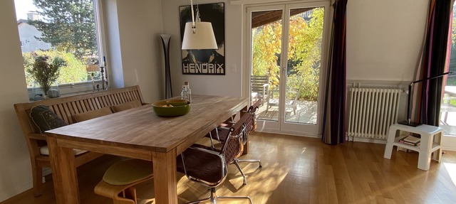 Im Seehaldenquartier von Thalwil Untervermieten wir Unser Möbliertes Haus in Thalwil
