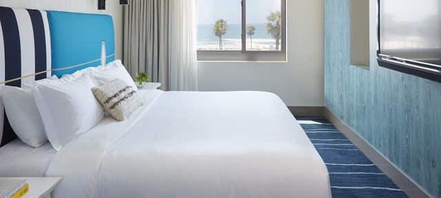 Kimpton Shorebreak Huntington Beach Resort by IHG in Huntington Beach