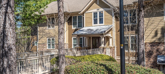 Lake Oconee Condo Reynolds Plantation Cozy, Updated & Gated in GREENSBORO