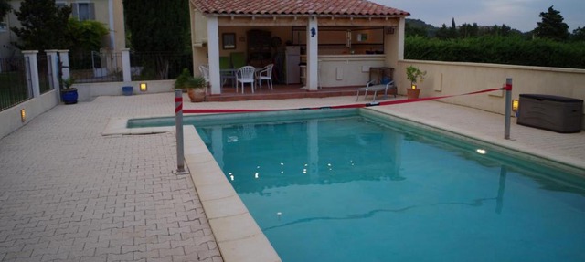 le clos des sources in Saint-Chamas
