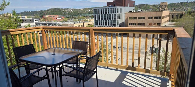 Le Panoramique, 1 bedroom, downtown chicoutimi in Chicoutimi