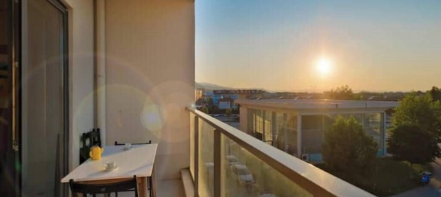 Luxor - Bright Modern 3BR Apt w/ Parking in Sakarya