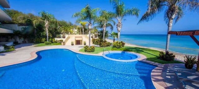Luxury Beachfront Condo Ocean View & Infinity Pool in Punta de Mita