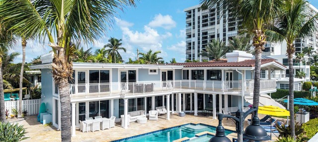 Luxury, space and amenities with an unbeatable beachfront location in Fort Lauderdale
