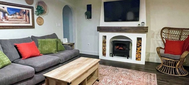 Mediterranean-Inspired Retreat Near Amherstburg's Finest Wineries in Amherstburg