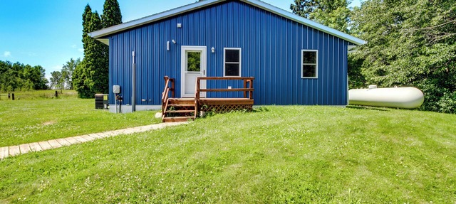 Minnesota Escape Near Snowmobiling & Fishing! in Lengby