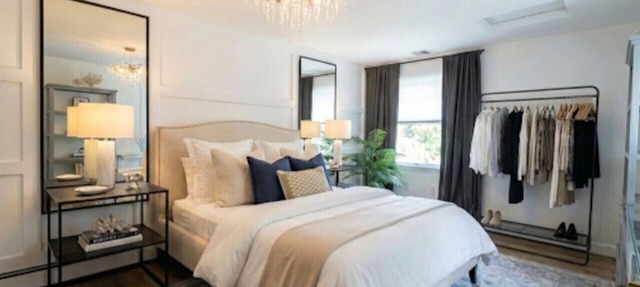 Modern 1 bedroom apartment near Stony Brook university hospital walking distance in Stony Brook
