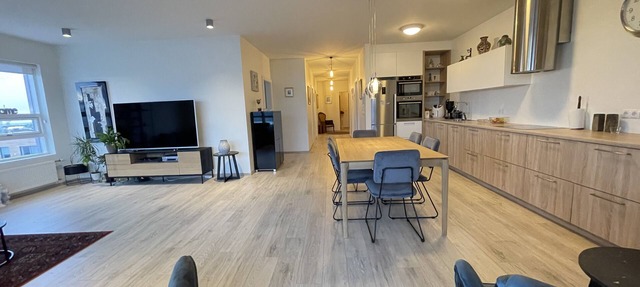 Modern and spacious 3 bedroom apartment in Kópavogur, centrally located. in Kópavogur