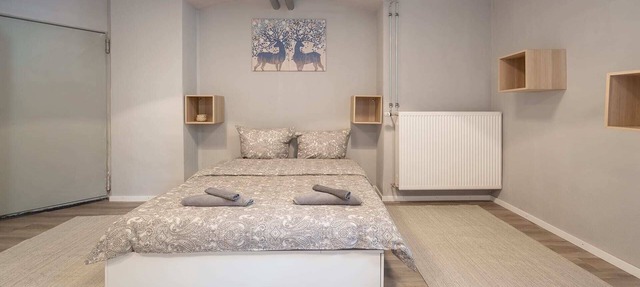 Munich City - Two BR Apartment with Great Kitchen in München