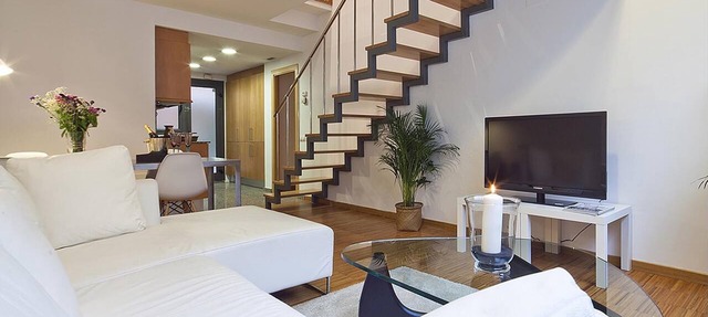 My Space Barcelona 5 Apart. near Vall d'Hebron up to 30 people in Barcelona