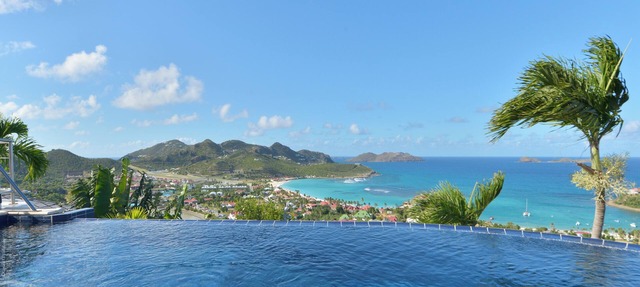 MYSTIQUE - LUXURY VILLA AT THE HEART OF THE ISLAND in Saint Barthelemy
