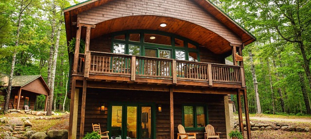 NEW-Seneca Trail Retreat Near Lake Placid in Jay