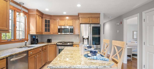 Next to Bike Trail, Thompson Field, Dog Friendly! in Harwich