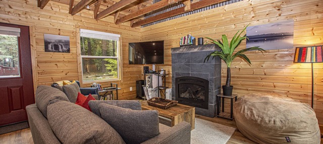 O'Brien's Den by Hauserman Rentals in Tahoma