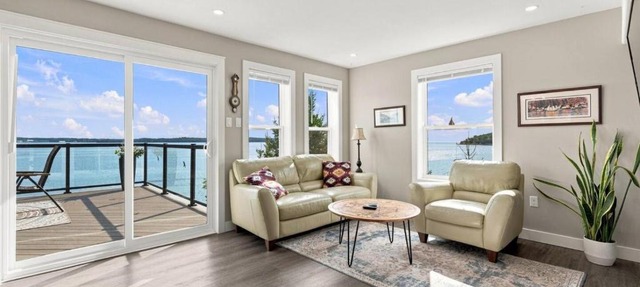 Ocean Breeze - The Serenity and Sauna in Halifax