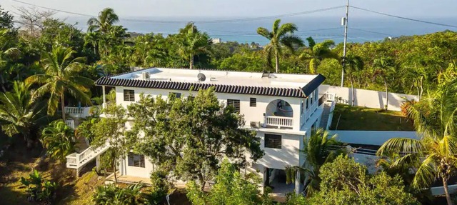 Ocean View, Mountain TOP Villa Near Steps Beach in Rincon