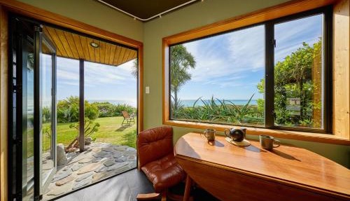Oceanview Suite in Hapuku