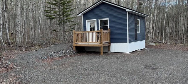 Off Grid Cabin close to ATV/Snowmobile trails in Oxford Junction