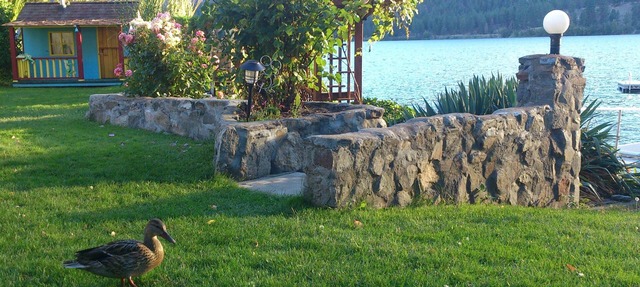 Okanagan Lake Front Home in Okanagan Falls
