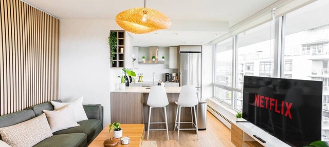 Olympic Village Oasis |Downtown Van |Free Parking in Vancouver