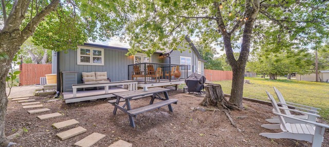 On-Site River Access: Medina Vacation Rental in Medina