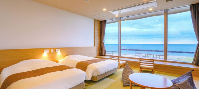Ooedo Onsen Monogatari Premium Shiomiso in Murakami