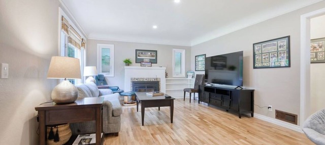 Outstanding Eugene Bungalow on College Hill. 1 mile from U of O Campus in Eugene