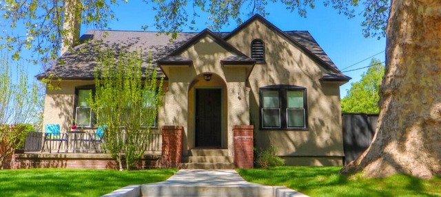 Park Place | Pioneer Park & Private Courtyard in Walla Walla