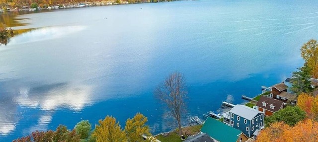 Peaceful lake front home with amazing views. in Middlesex