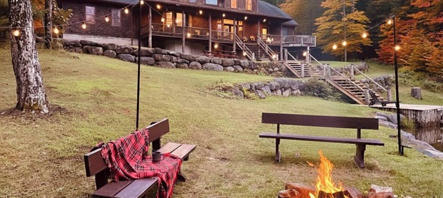 🍁 Peak Fall Foliage | Hot Tub + Fireplace + Treehouse | Your Adirondack Escape in Minerva