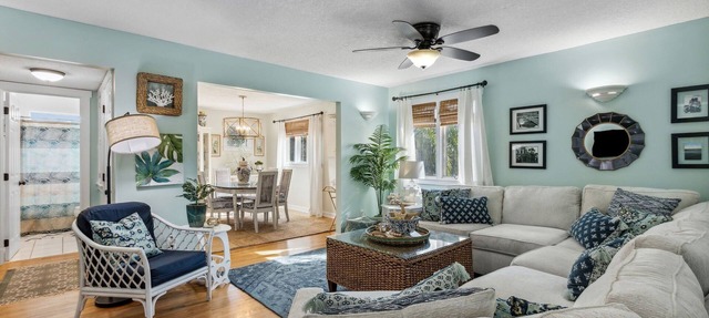 Pet Friendly | Luxury 3-Level Townhome | 3 Min Walk to the Beach in Fernandina Beach