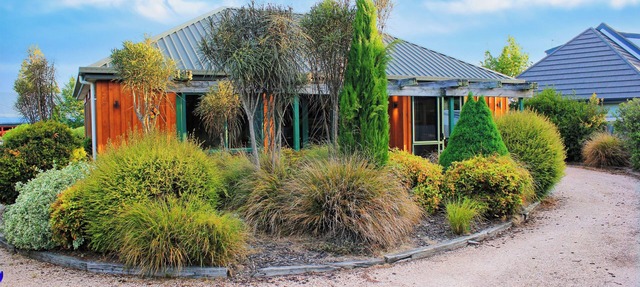 Popular Family friendly, Modern Cosy Bach,+ WiFi, 21 Devon Street Hanmer Springs in Hanmer Springs