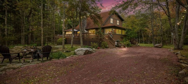 Prvt+KingBd+Foliage+LakeHarmony+HotTub+Ski+FirePit in Lake Harmony