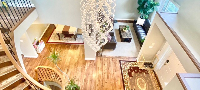 Ravine House, 4000sqf, View, AC,Sleep12+ in Calgary