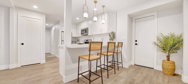 Remodeled 3BR | King Suite | 5 Miles to Disneyland in Fullerton