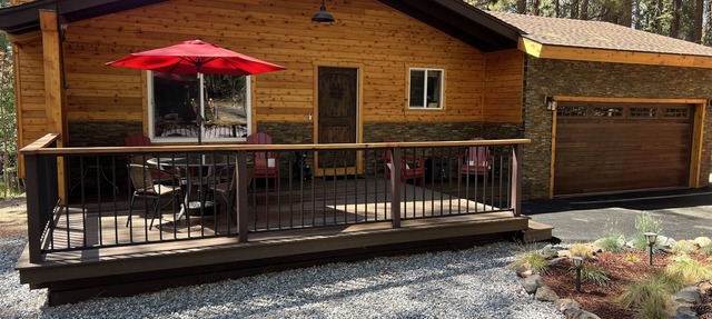 Remodeled Hot Tub Home Near Heavenly Village, Chairlift and Lake-Sleeps 9 Max in Stateline