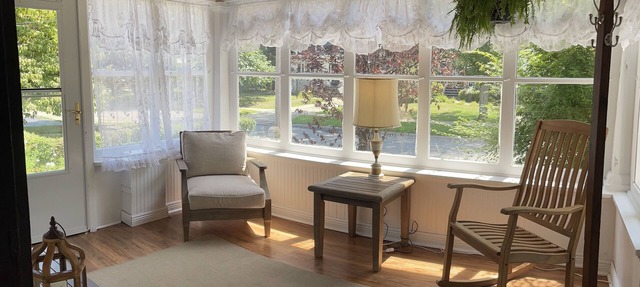 Renovated small town charm right next to SUNY Fredonia in Fredonia