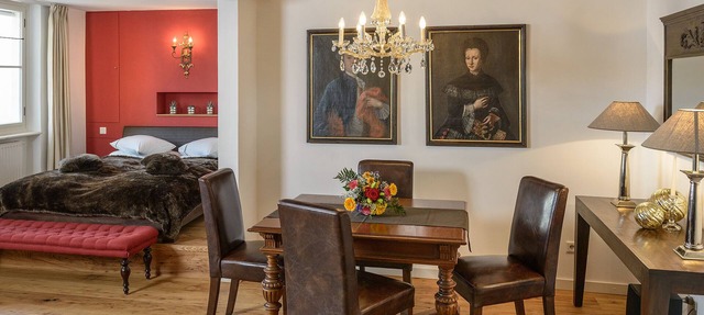 Romantic old town apartment in Salzburg
